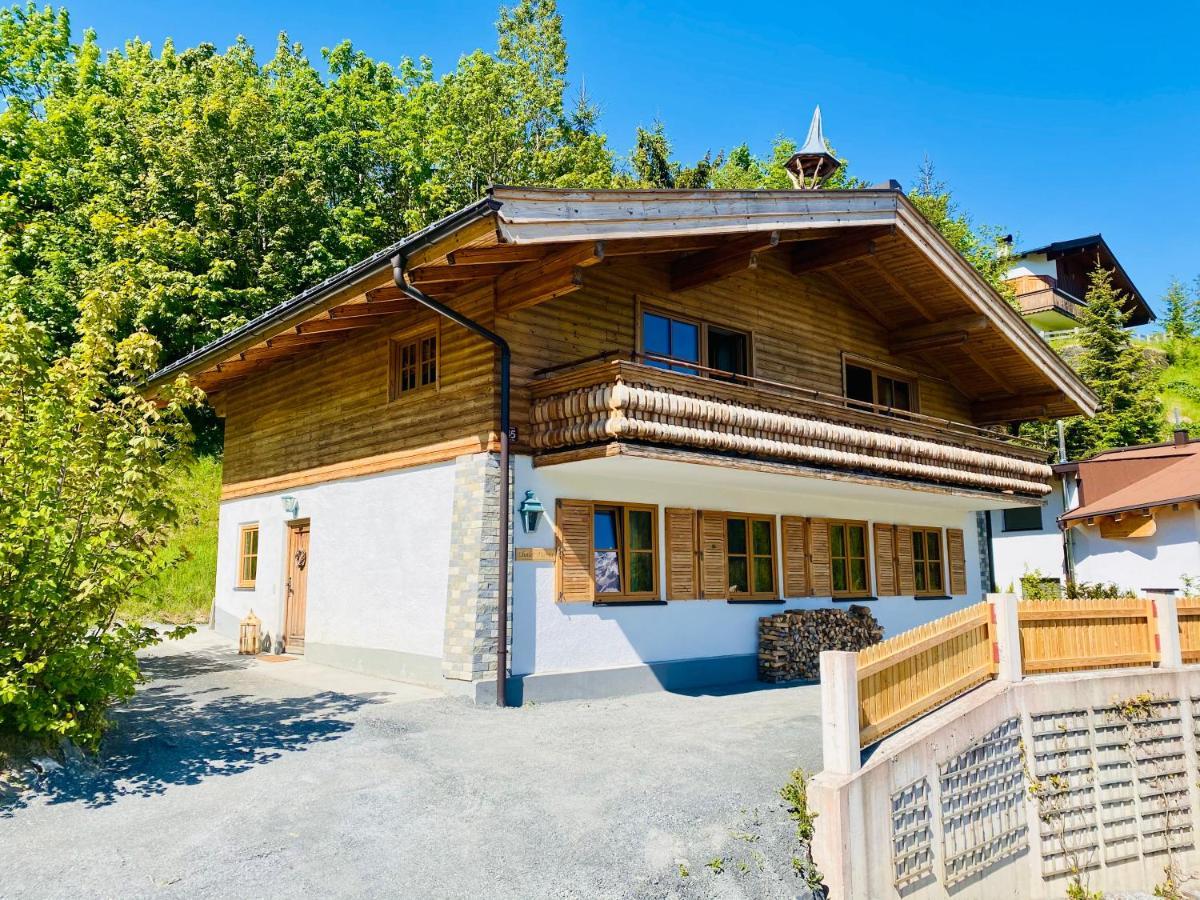Ski-In & Ski-Out Out Chalet Maria With Amazing Mountain View Maria Alm am Steinernen Meer Exterior foto